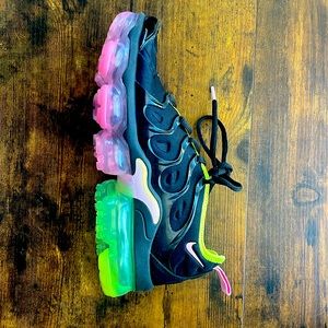 Pink and green Nike Air Vapormax Plus